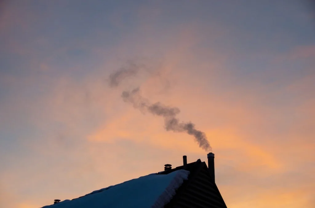 Chimney with smoke 